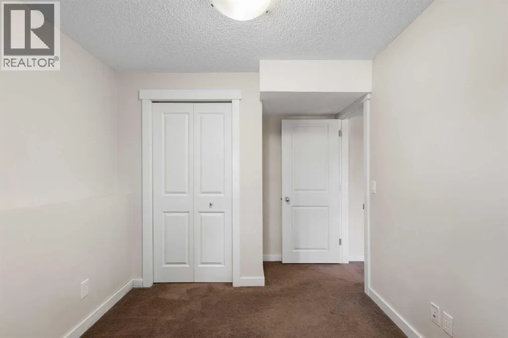 139 Coopers Hill SW