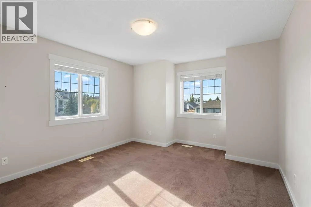 139 Coopers Hill SW