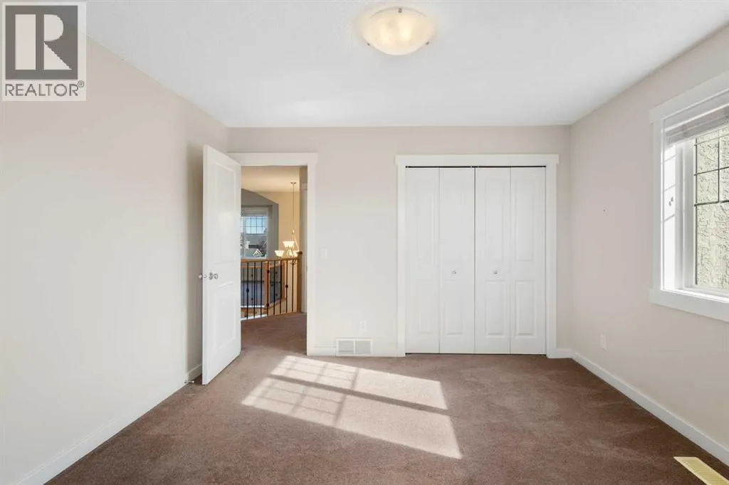 139 Coopers Hill SW
