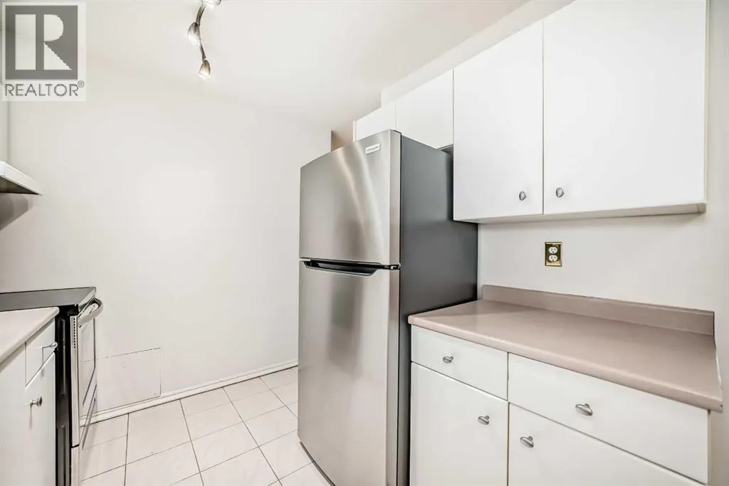 4A, 80 Galbraith Drive SW