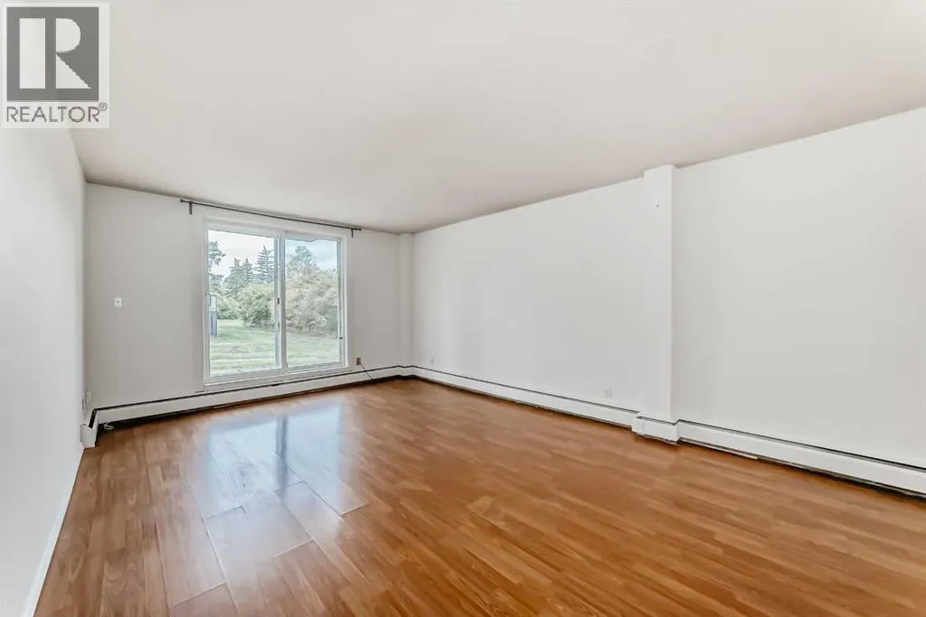 4A, 80 Galbraith Drive SW