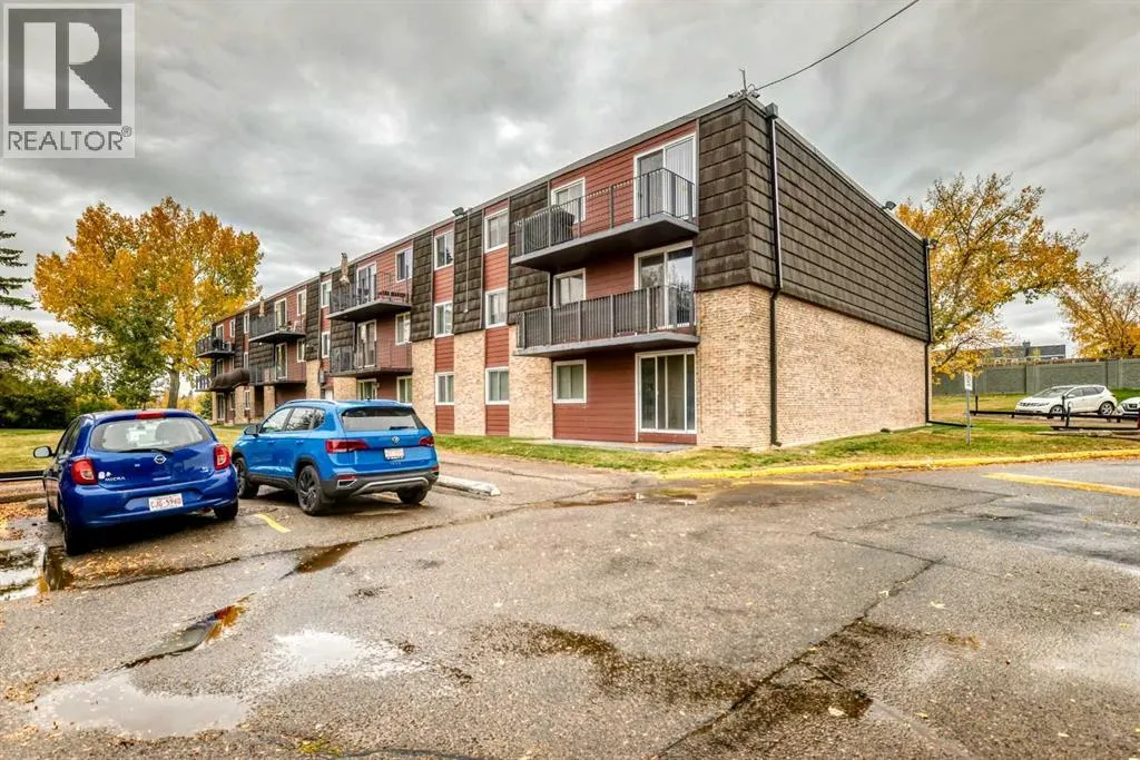 4A, 80 Galbraith Drive SW