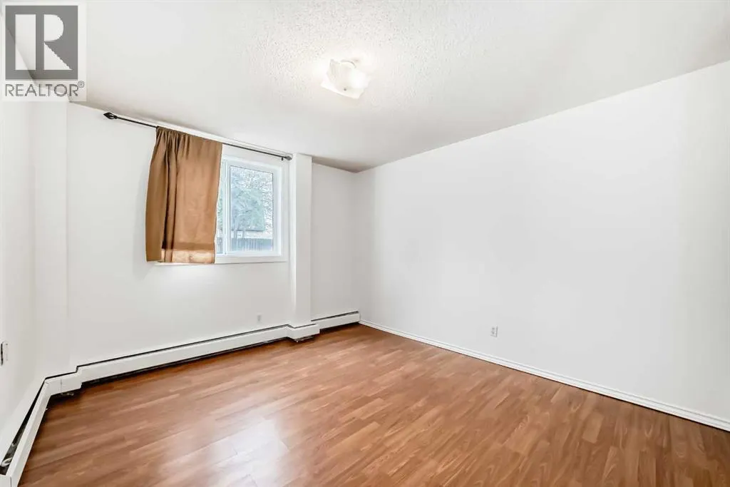 4A, 80 Galbraith Drive SW