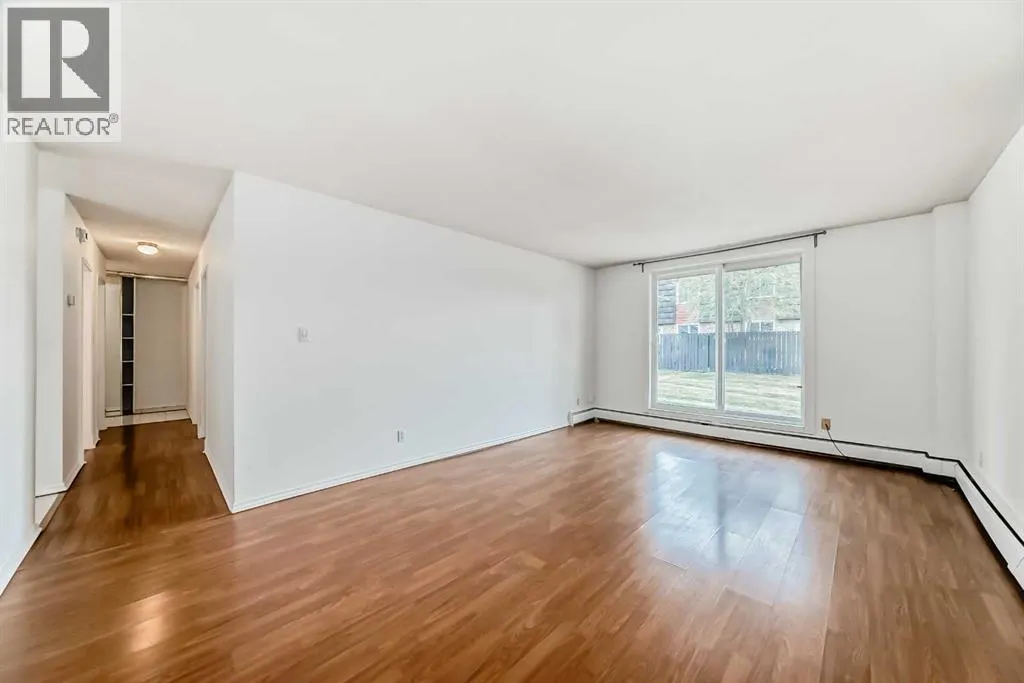 4A, 80 Galbraith Drive SW
