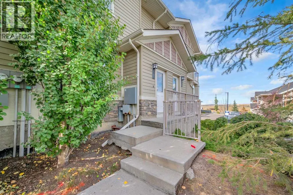 1706, 250 Sage Valley Road NW
