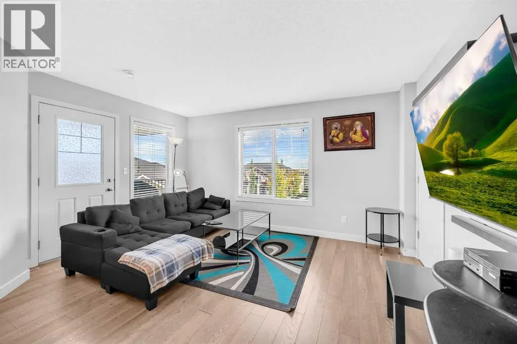 1706, 250 Sage Valley Road NW