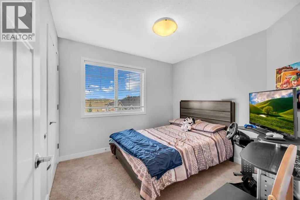 1706, 250 Sage Valley Road NW