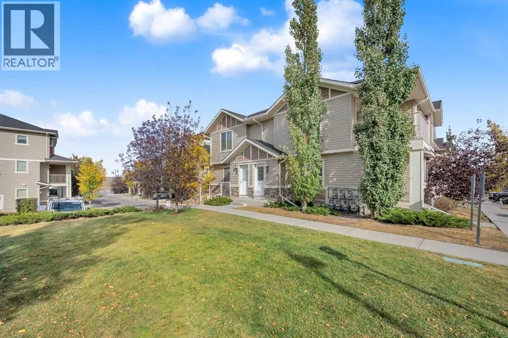 1706, 250 Sage Valley Road NW