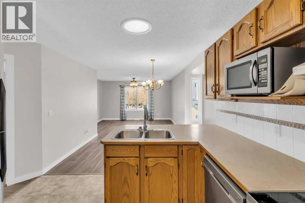 110 West Creek Bay