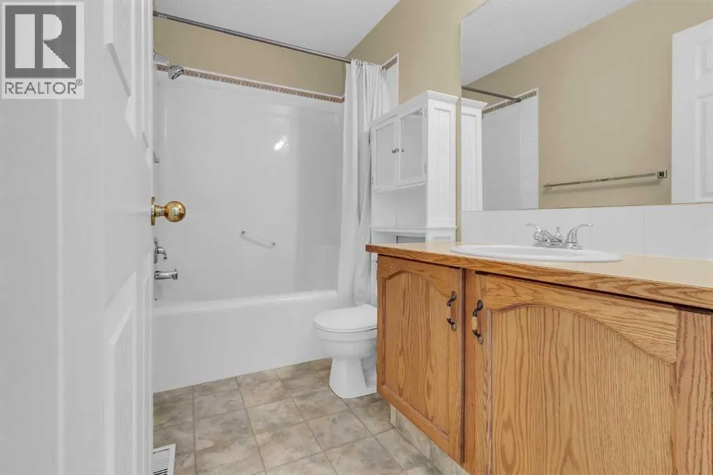 110 West Creek Bay
