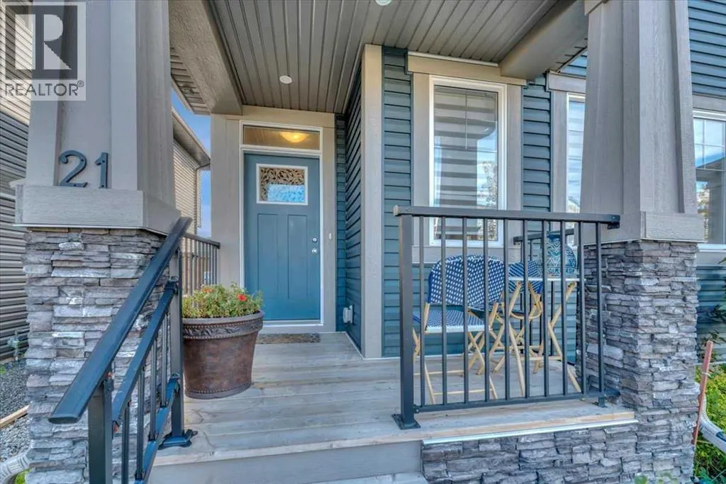 21 Juniper Street