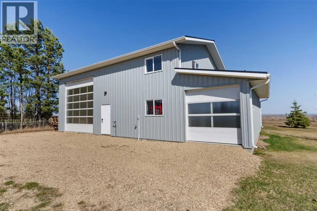 15, 26534 Township Road 384