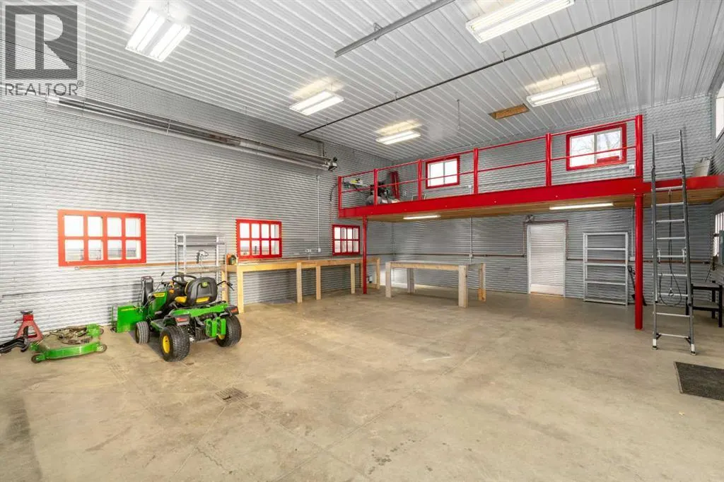 15, 26534 Township Road 384
