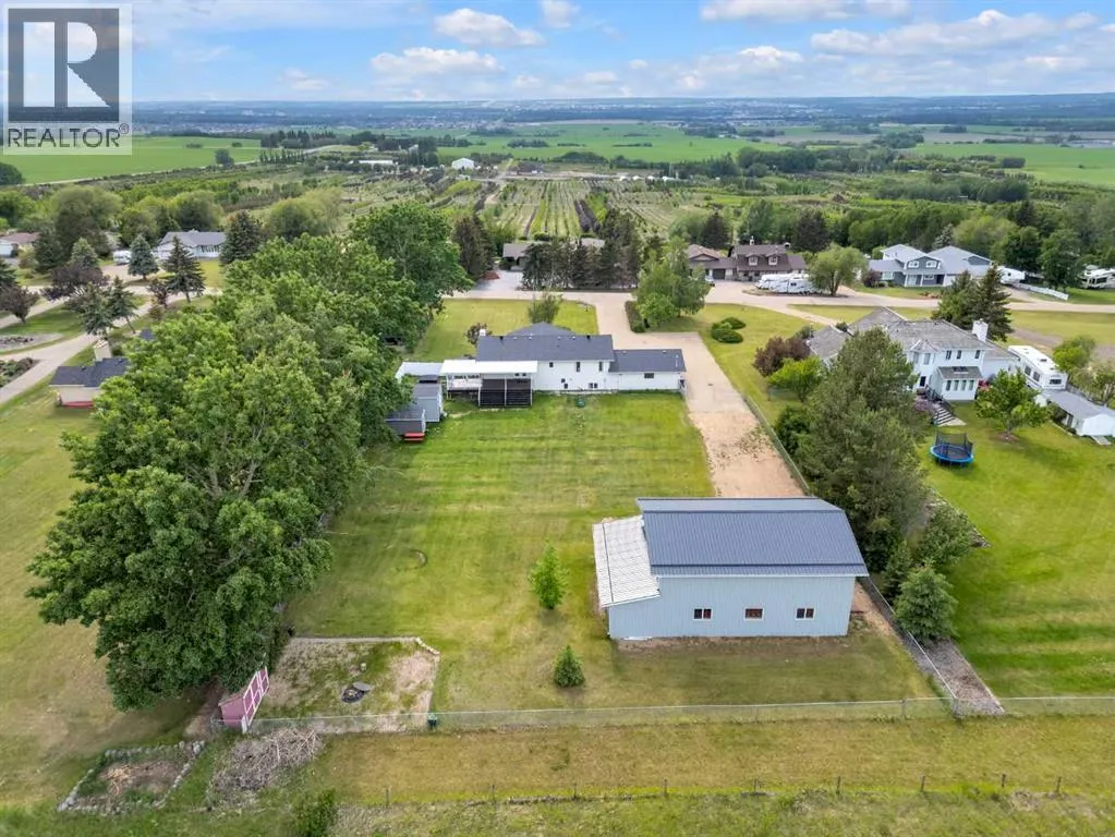 15, 26534 Township Road 384
