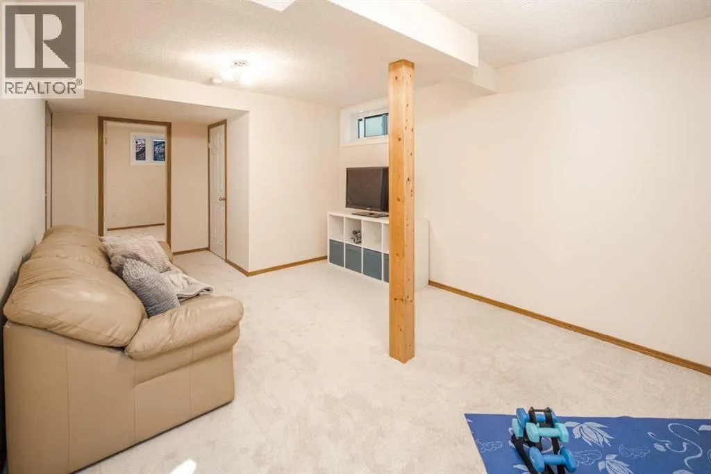 254 Sierra Vista Terrace SW