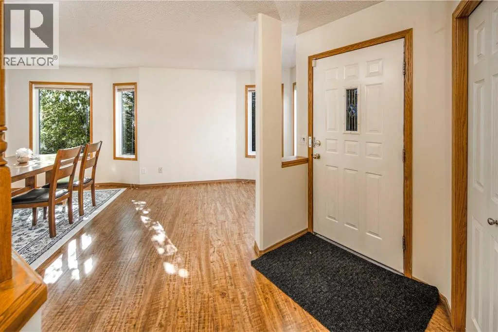 254 Sierra Vista Terrace SW