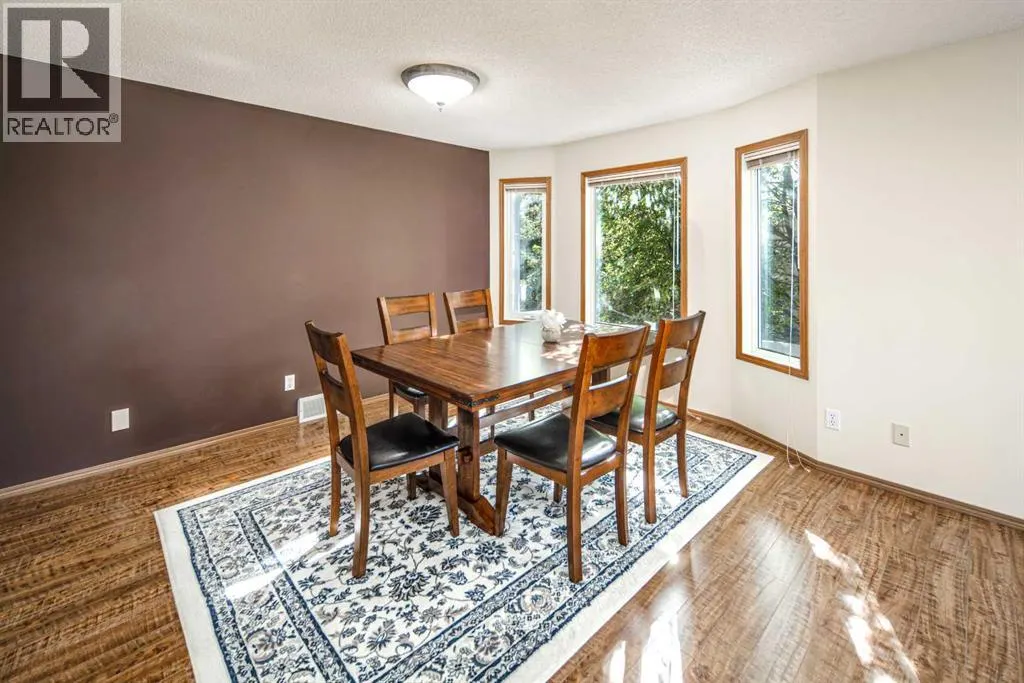 254 Sierra Vista Terrace SW