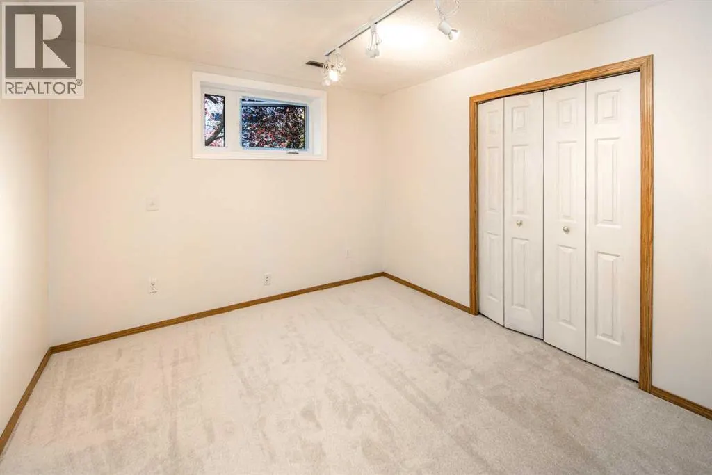 254 Sierra Vista Terrace SW