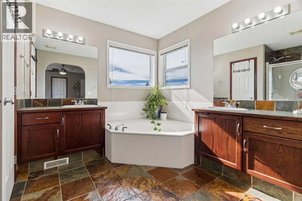 69 Rocky Ridge Heath NW