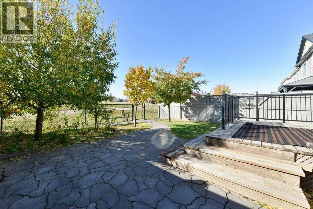 28 Auburn Glen Close SE