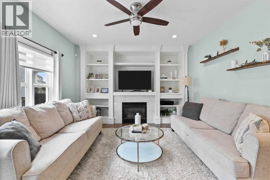 148 Baysprings Court SW