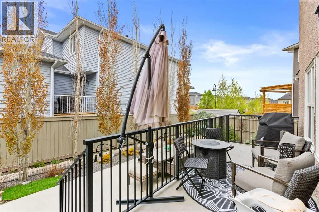148 Baysprings Court SW