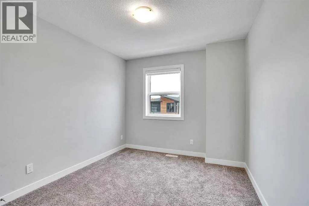 114 Crestridge Hill SW