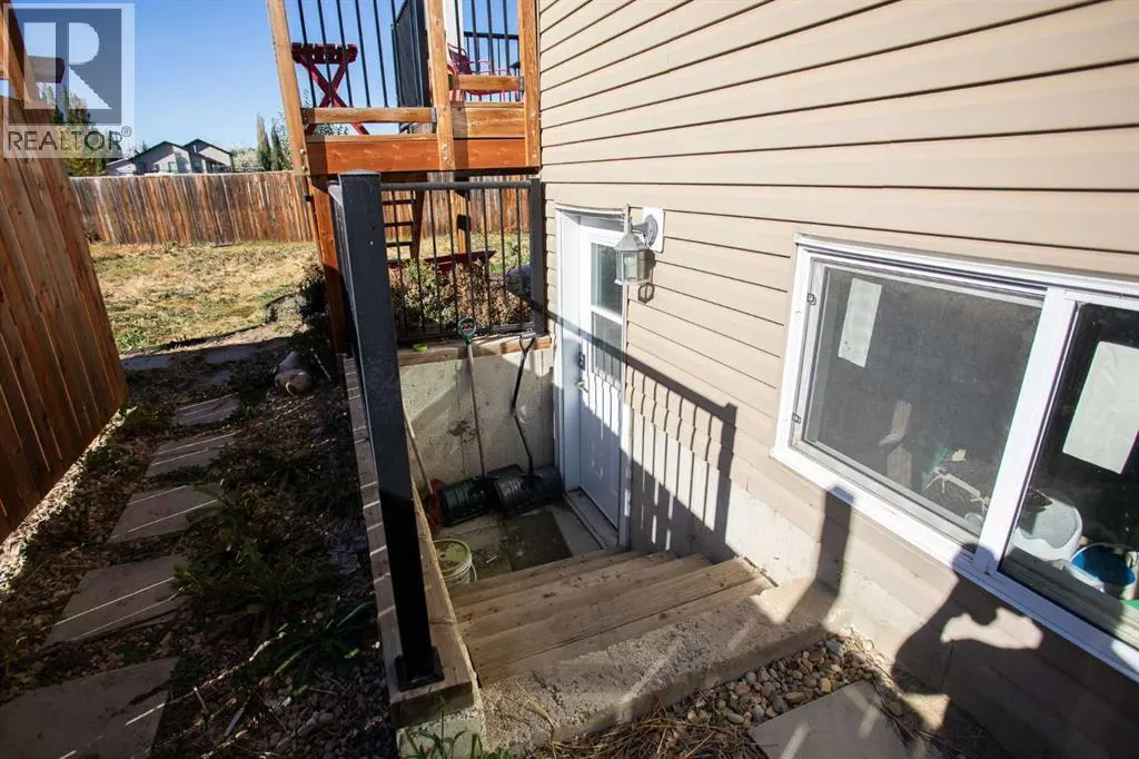 44 Mackenzie Crescent