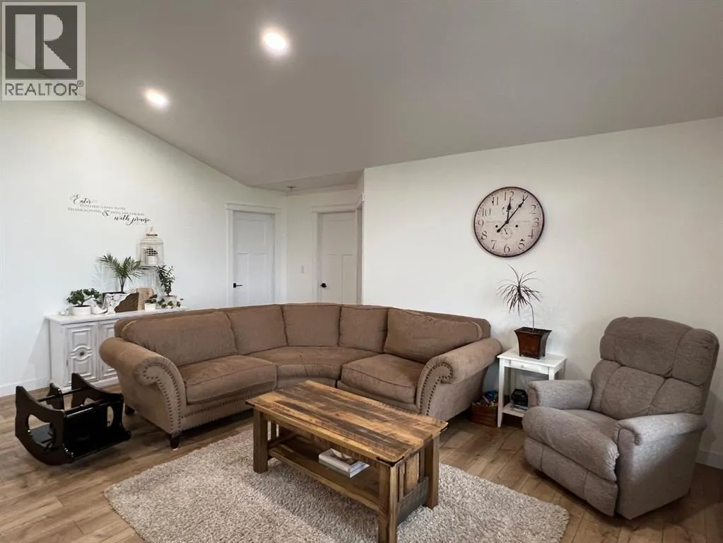 92008 Range Road 195