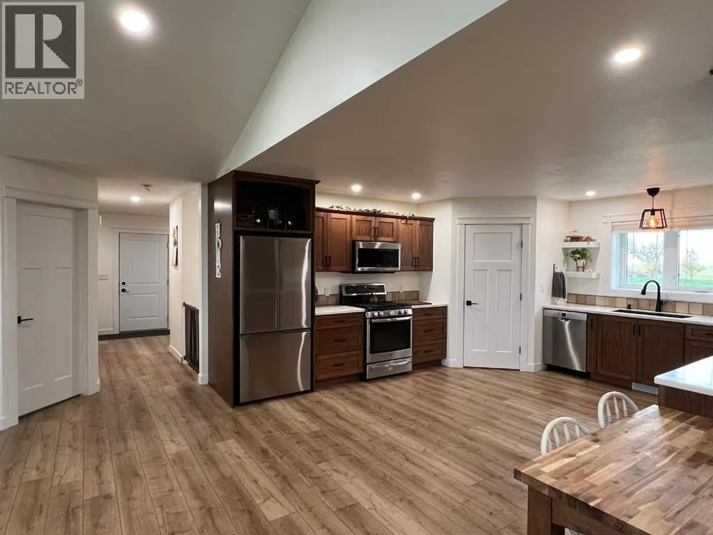 92008 Range Road 195