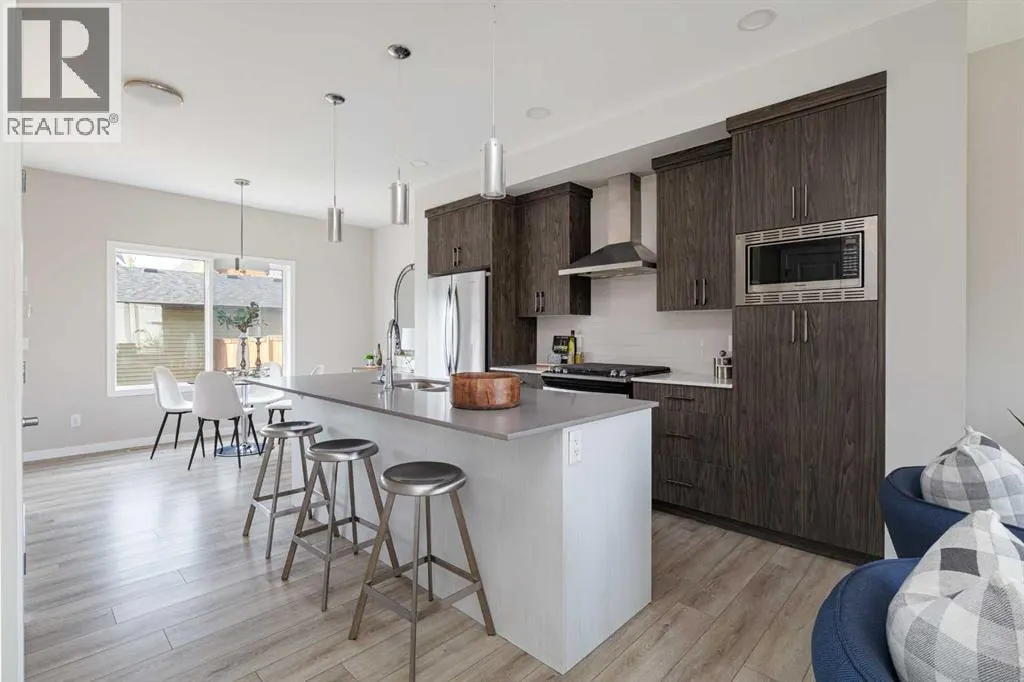 25 Sunrise Way