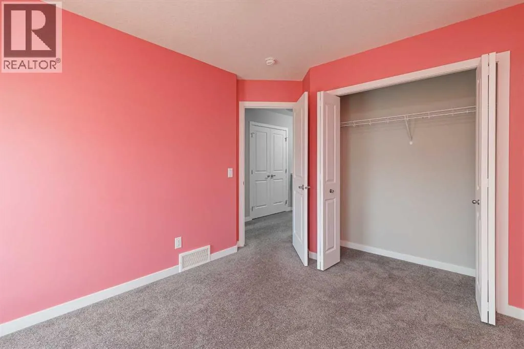 25 Sunrise Way