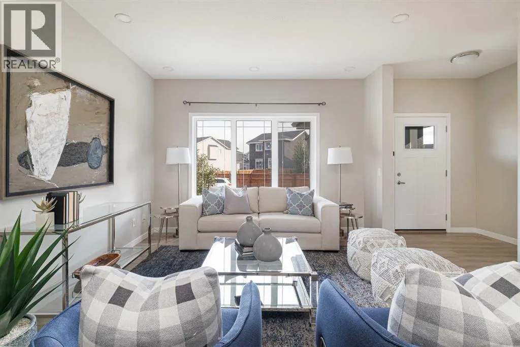 25 Sunrise Way