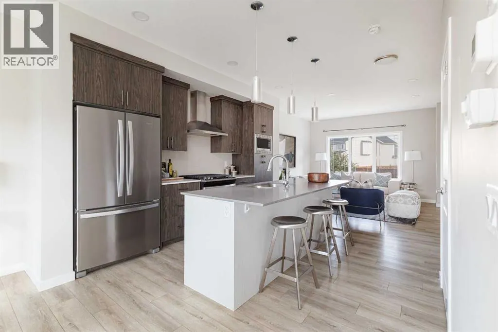 25 Sunrise Way