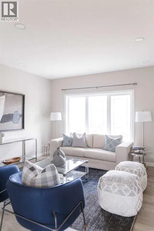 25 Sunrise Way