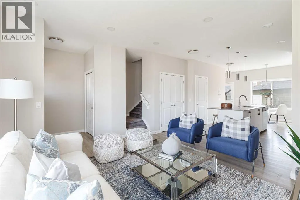 25 Sunrise Way