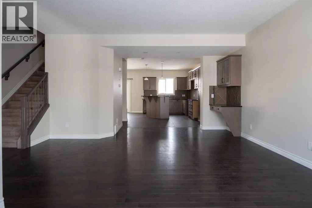 458 Walnut Crescent