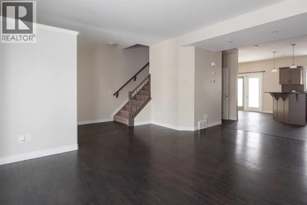 458 Walnut Crescent