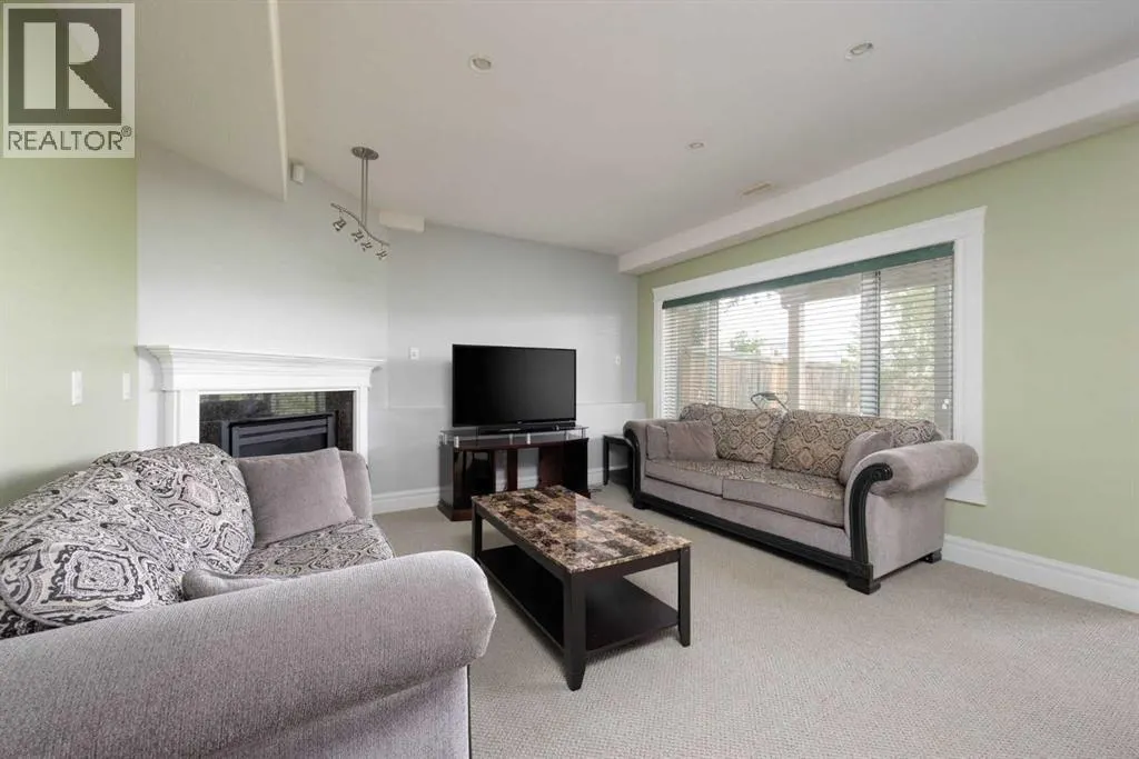 145 Fireweed Crescent