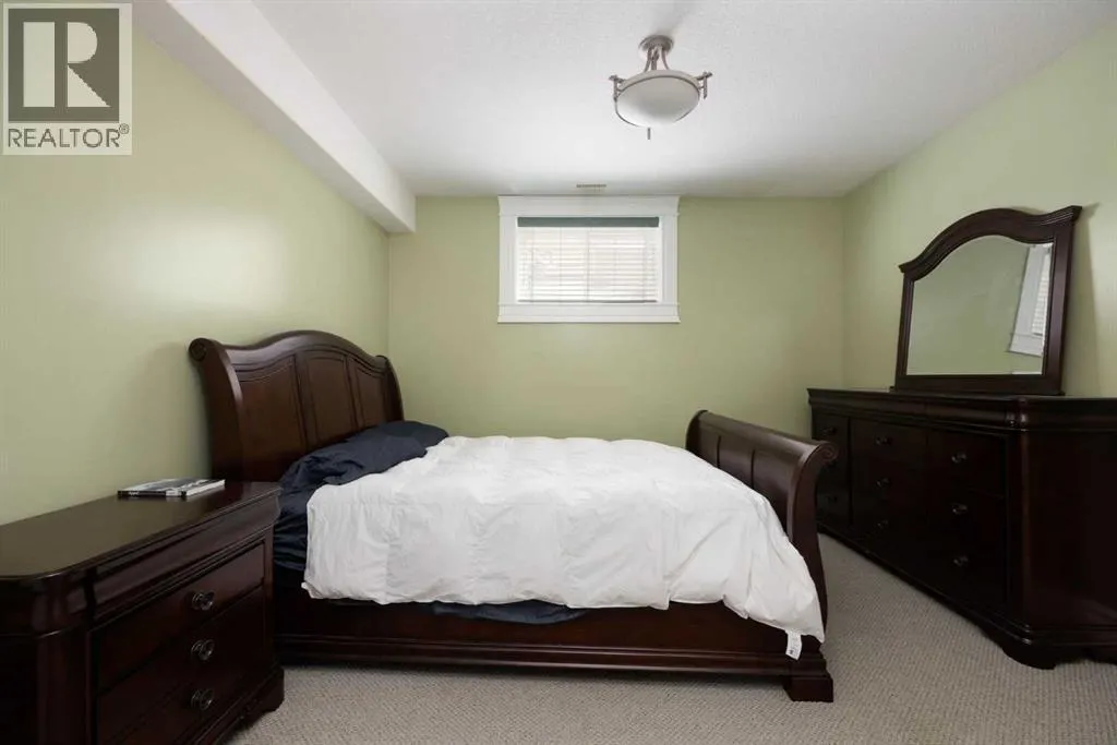 145 Fireweed Crescent