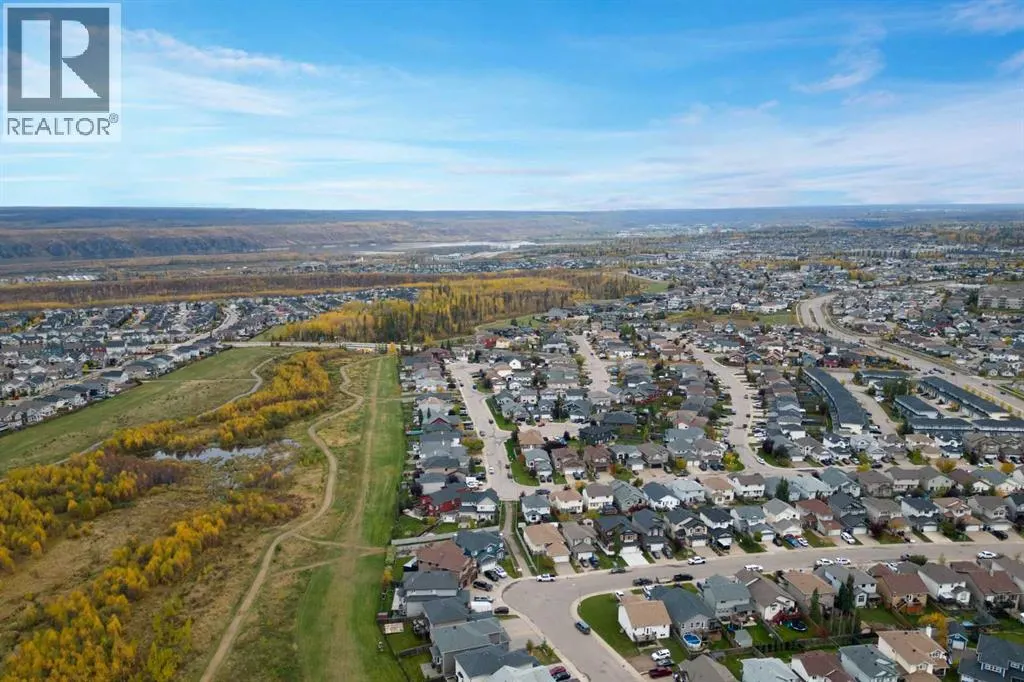 145 Fireweed Crescent