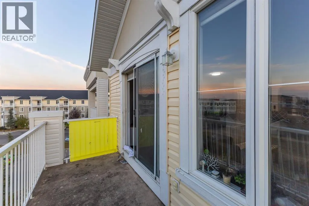1422, 1400 Taradale Drive NE