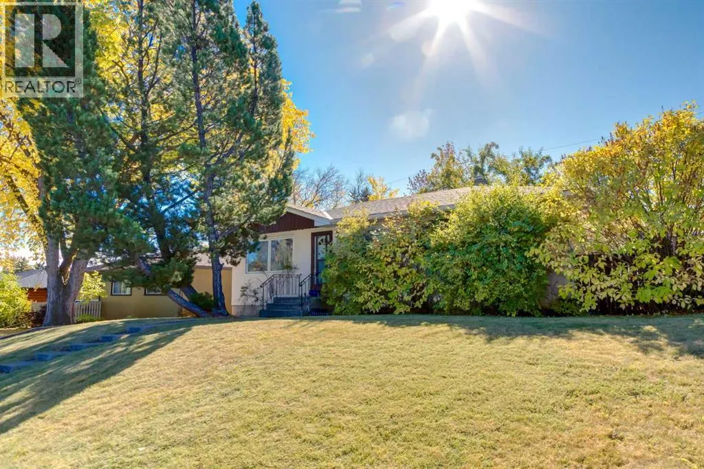 23 Klamath Place SW