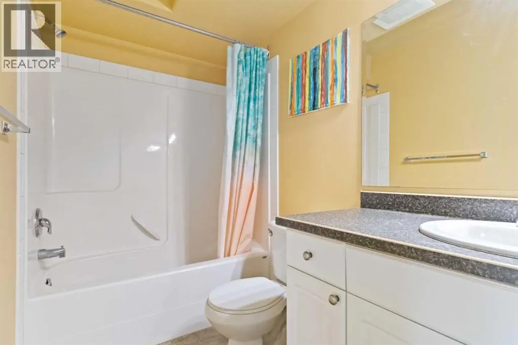 105, 248B Grosbeak Way