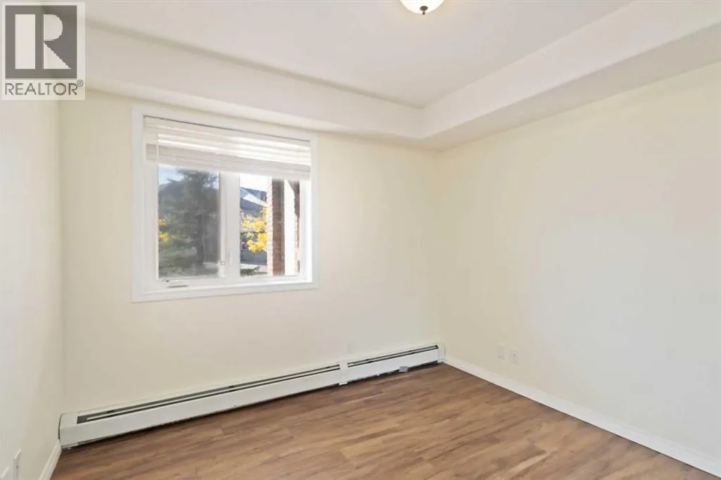 105, 248B Grosbeak Way