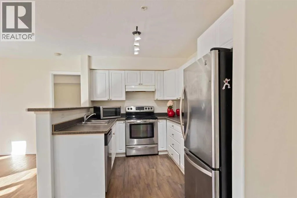 105, 248B Grosbeak Way
