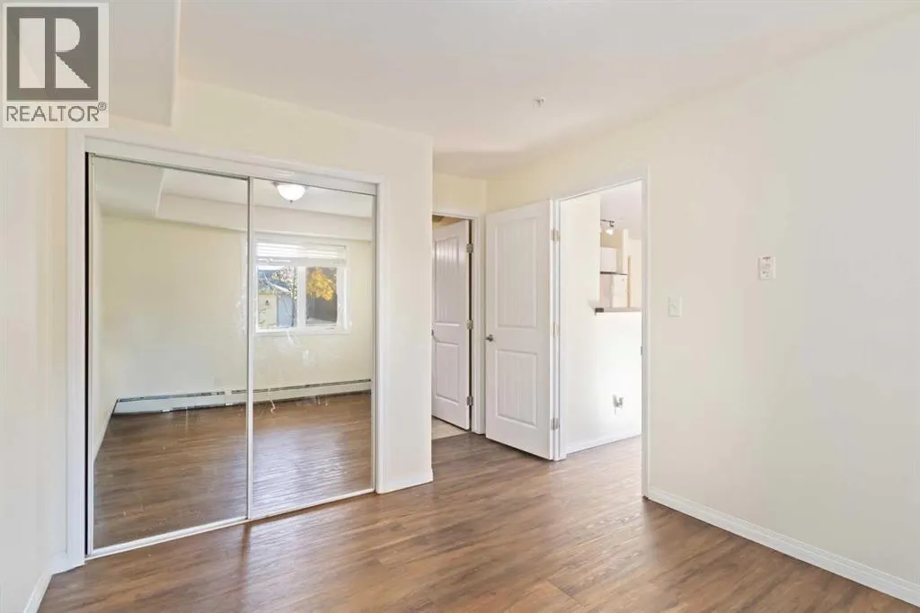 105, 248B Grosbeak Way