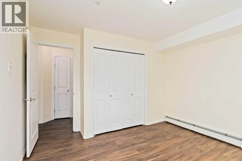 105, 248B Grosbeak Way