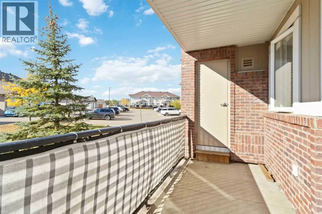 105, 248B Grosbeak Way