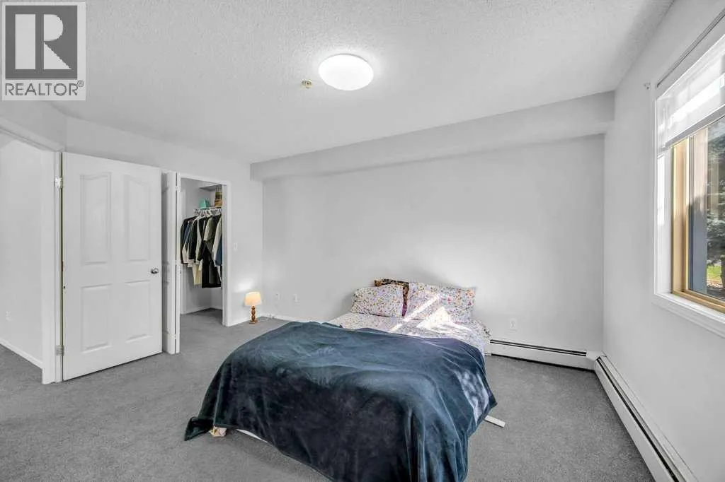 4102, 60 Panatella Street NW